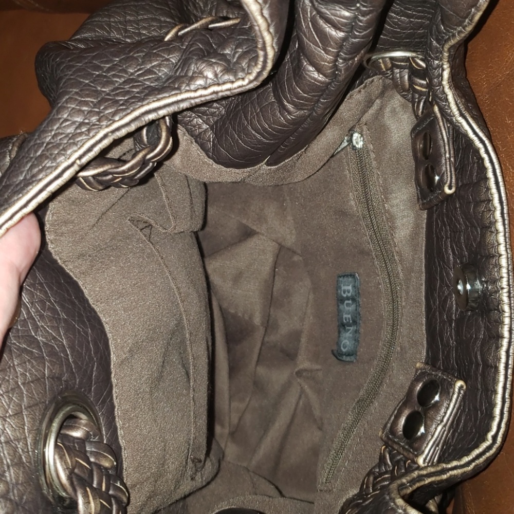 Bueno purse, EXCELLENT condition! - Picture 4 of 6